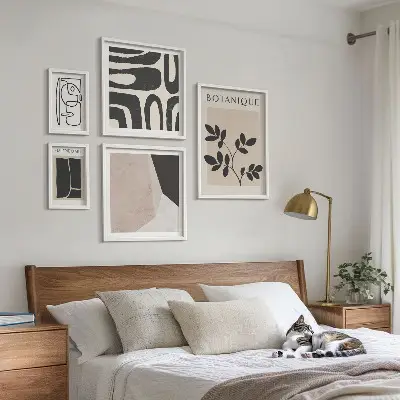 Set de 5 cuadros para salón con diseños gráficos minimalistas y elegantes
