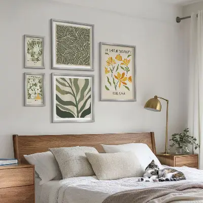 Conjunto de cuadros decorativos con motivos vegetales modernos
