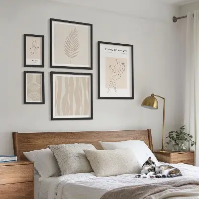 Conjunto de cuadros decorativos con hermosos motivos minimalistas