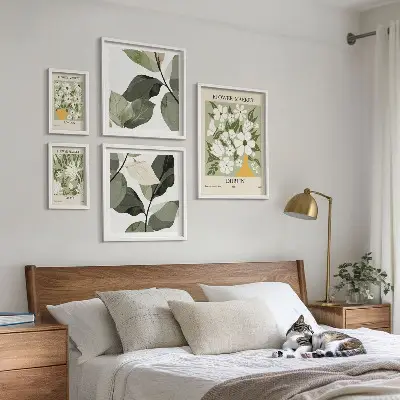 Pared galería de arte con motivos florales de Londres, Dublín y Tokio