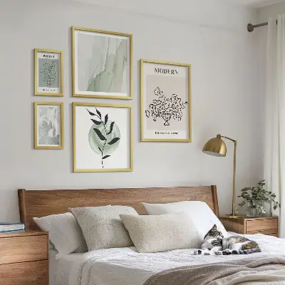Decoración de pared para galería de arte estilo minimalista moderno