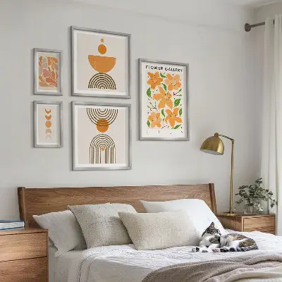 Conjunto de cuadros decorativos con diseño de flores y geometría