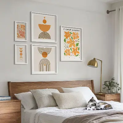 Conjunto de cuadros decorativos con diseño de flores y geometría