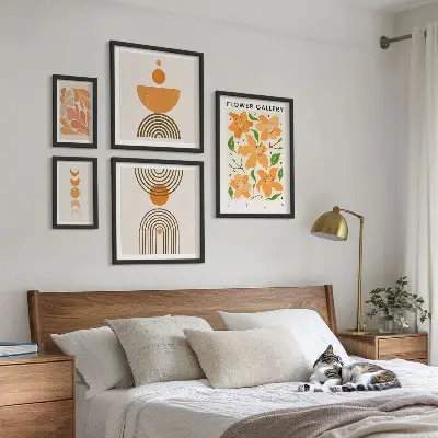 Conjunto de cuadros decorativos con diseño de flores y geometría
