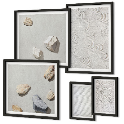 Pared galería de arte piedras geométricas de cartón
