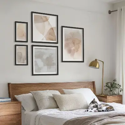 Conjunto de cuadros decorativos con texturas de acuarela en tonos pastel