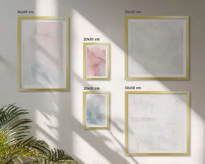 Pared galería de arte con diseño de texturas de acuarela en tonos pastel