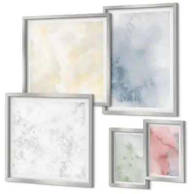 Conjunto de cuadros decorativos con acuarelas en tonos pastel sobre lienzo