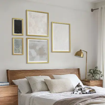 Set de 5 cuadros para salón con diseño de elegantes estructuras de piedra