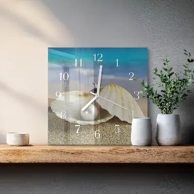 Reloj de cristal cuadrado Perla en una concha