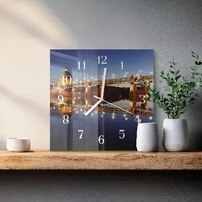 Cuadrado reloj de pared Puente sobre el río